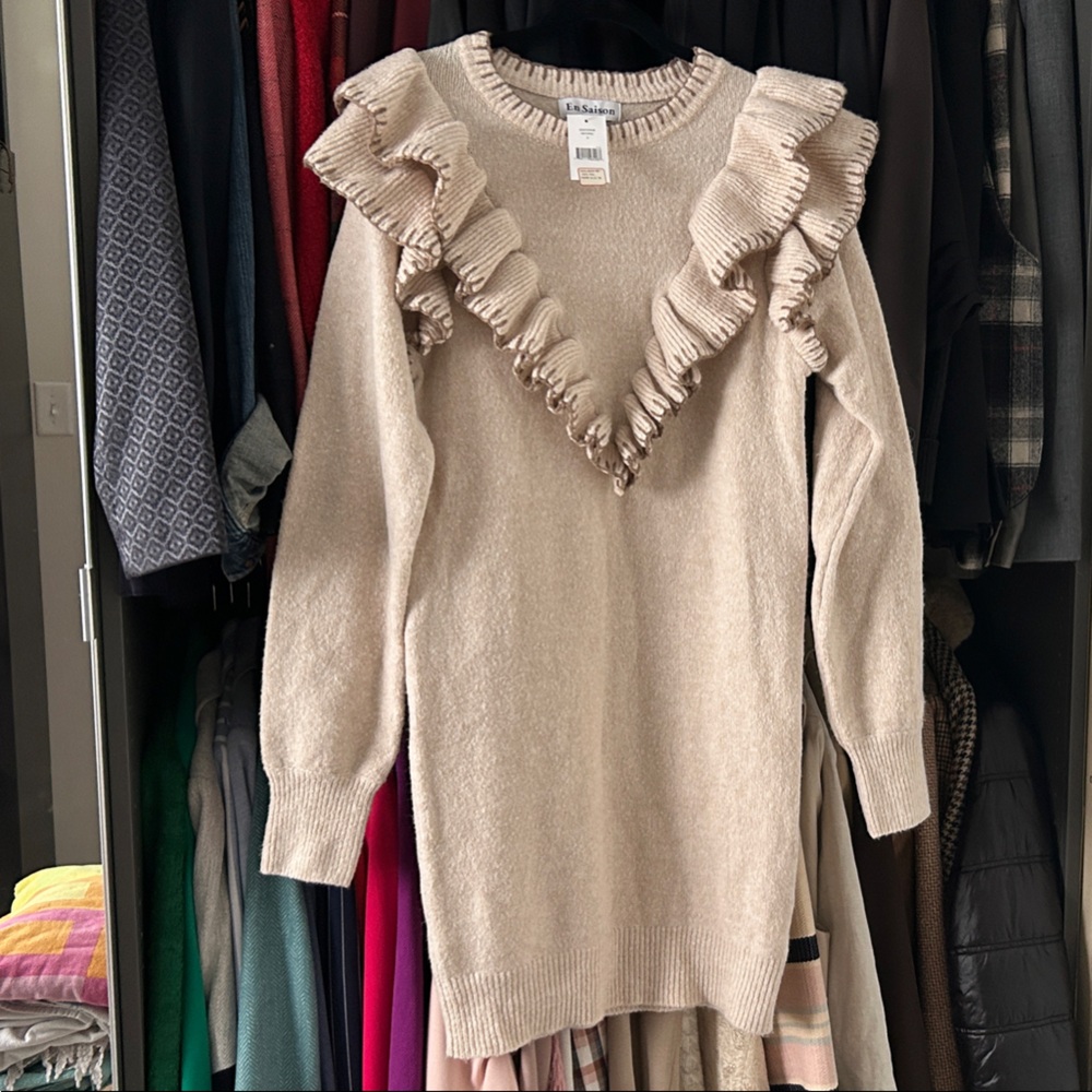 En Saison Beige Ruffled Sweater - Picture 3 of 10
